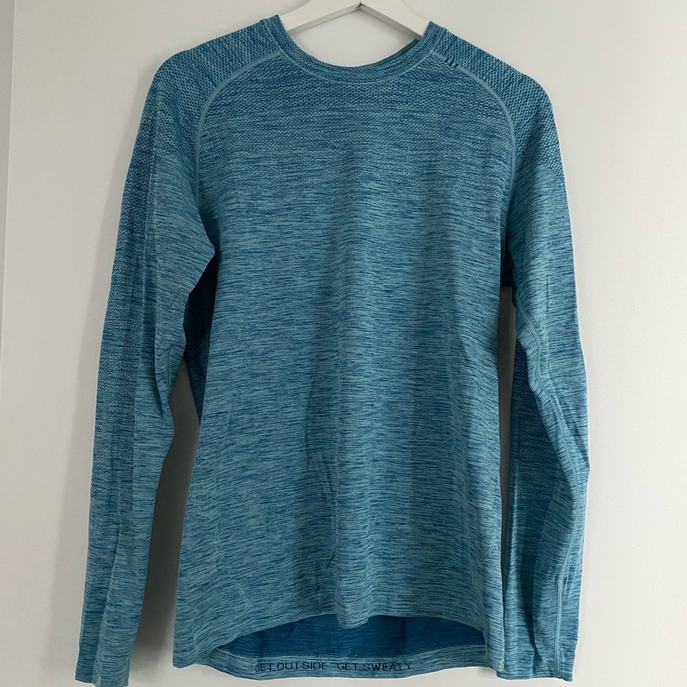 Lululemon Metal Vent Tech Long-Sleeve (blue, M)